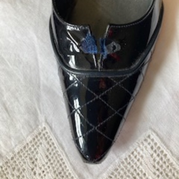 Stuart Weitzman 2 1/2" Kitten Heel black Patent Leather Size 9 1/2 " N - Picture 10 of 12